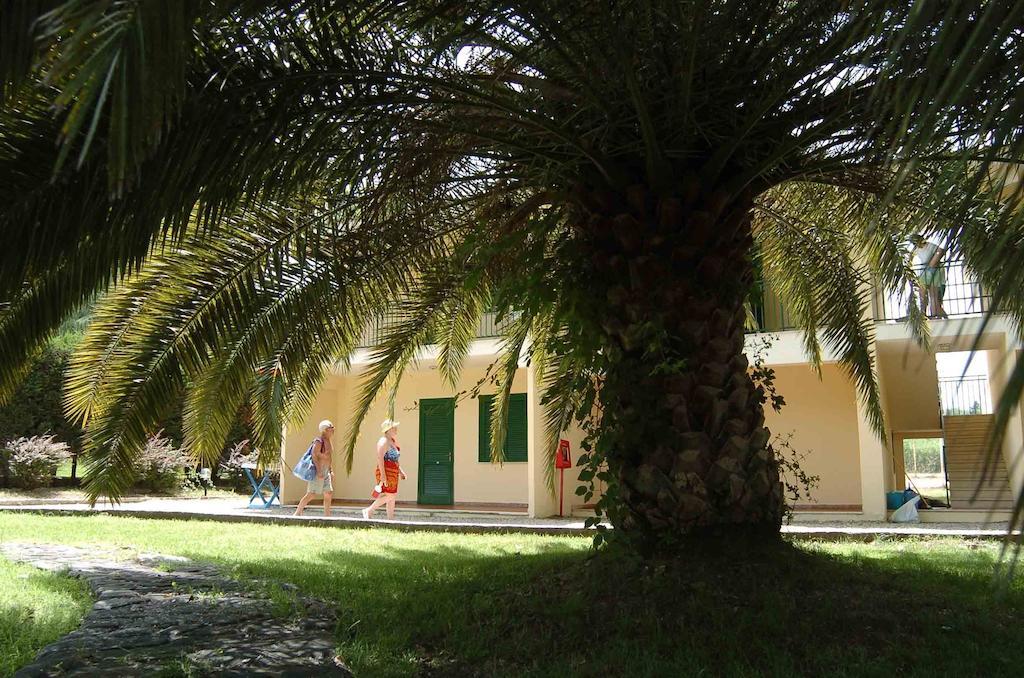 Marina Di Rossano Village Club Εξωτερικό φωτογραφία